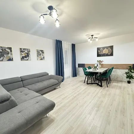 Town Coresi Mall Area By Glam Story - Parking Option Braşov