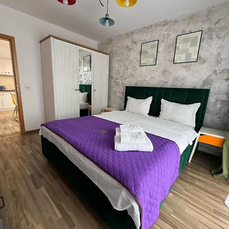 Town Coresi Mall Area By Glam Story - Parking Option Apartman *