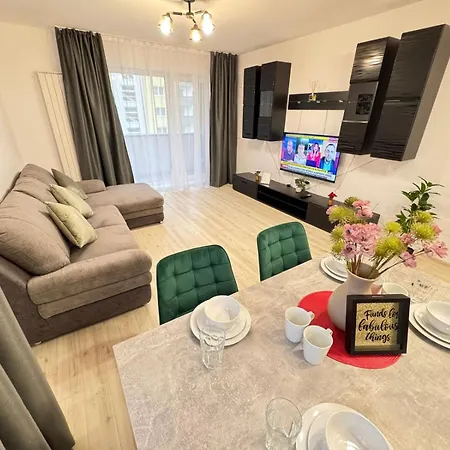 Apartamento Town Coresi Mall Area By Glam Story - Parking Option